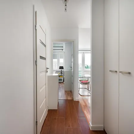 Apartman Rakowiec Homey By Bookinghost *
