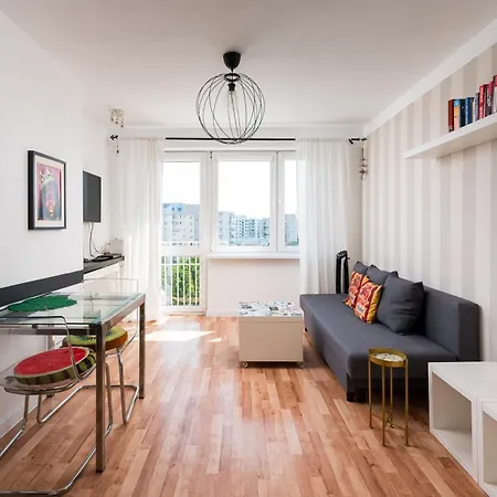 Rakowiec Homey Apartment *